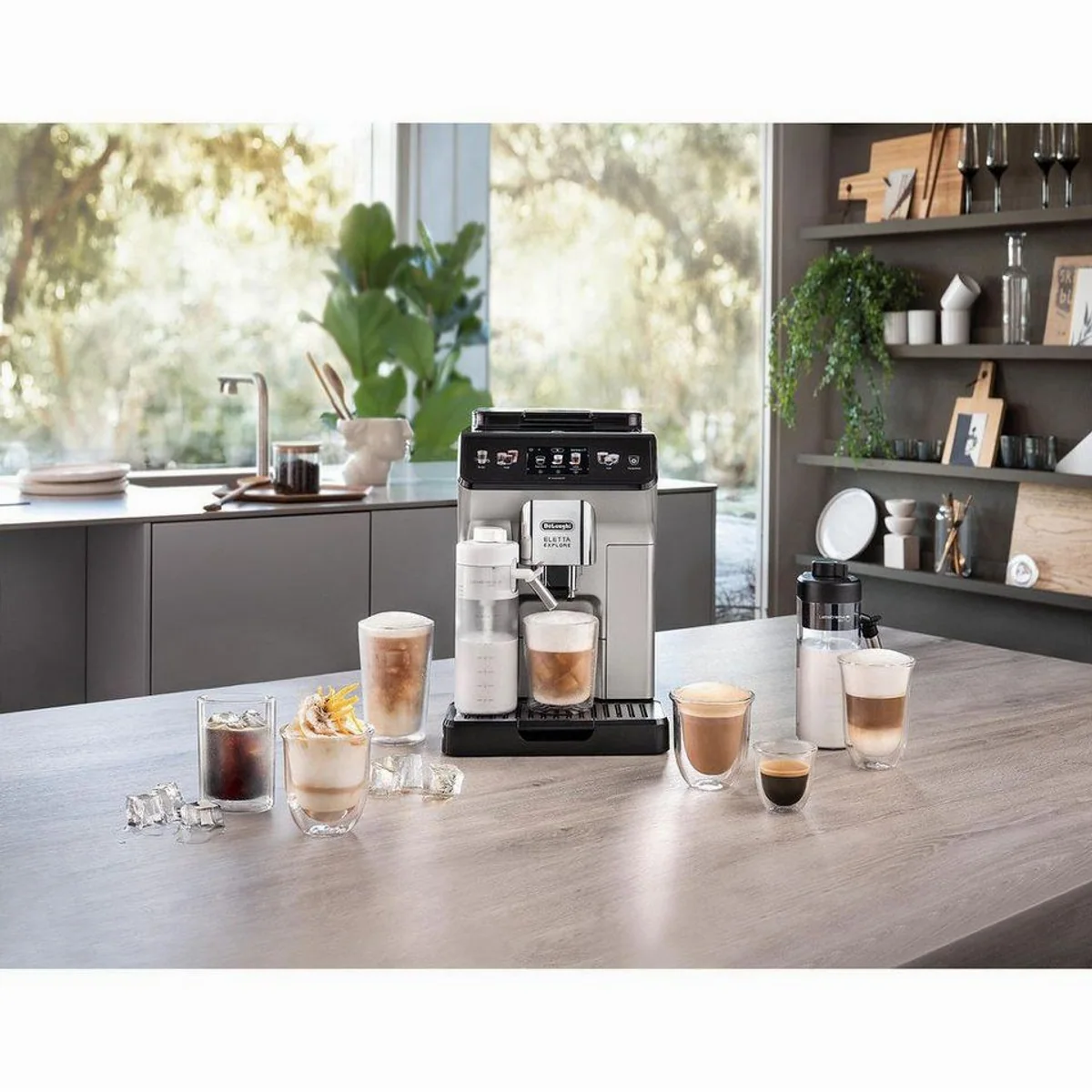 De'Longhi ECAM450.65.S Eletta Explore, heiße und kalte Getränke, To-Go-Funktion 4