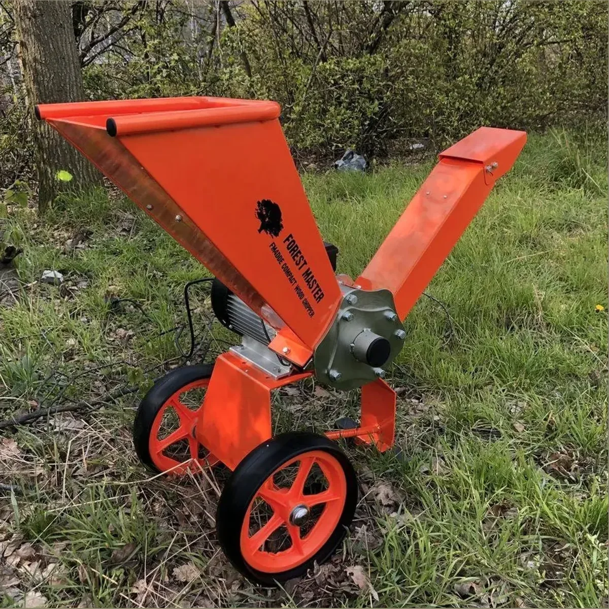 Forest Master FM4DDE Elektro Häcksler, 2800 Watt, max. 5 cm Astdurchmesser, Direktantrieb 2